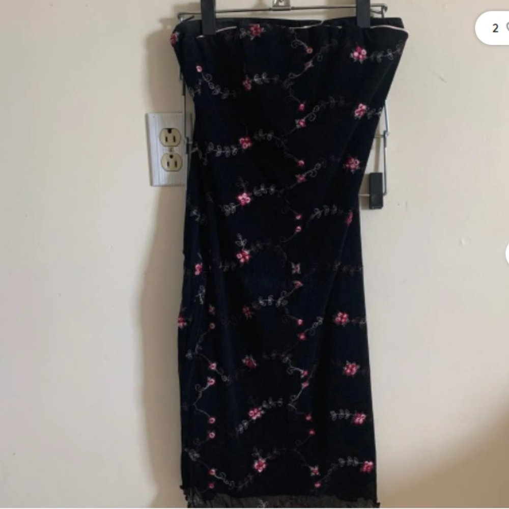 Strapless pencil dress